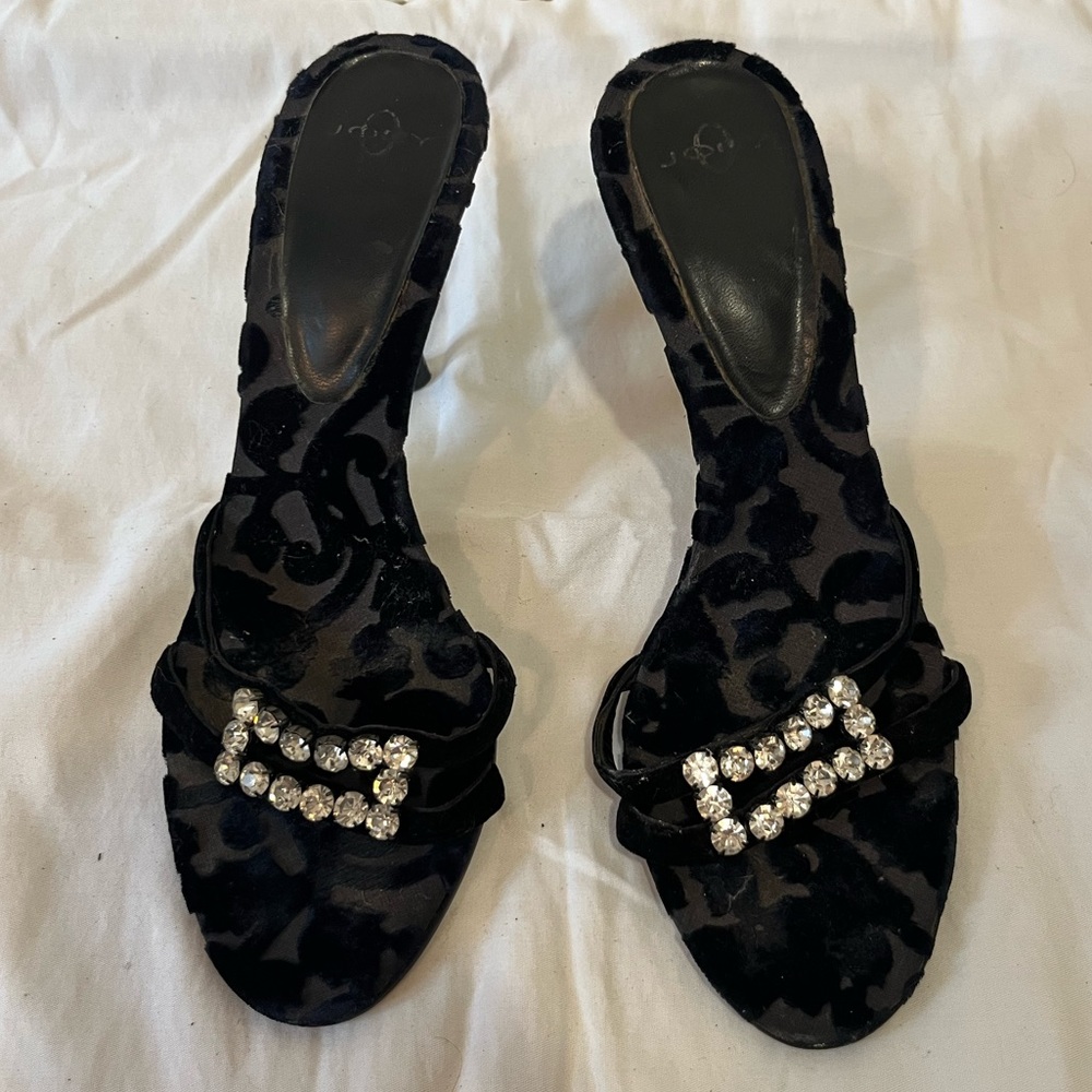 Joey black velvet and rhinestone strappy kitten heel sandal - size 8.5